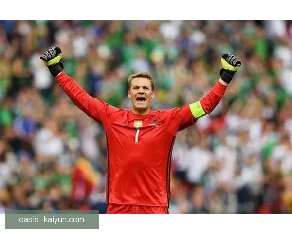 诺伊尔门将经验价值逐渐显现，球队防线稳定性有所提升